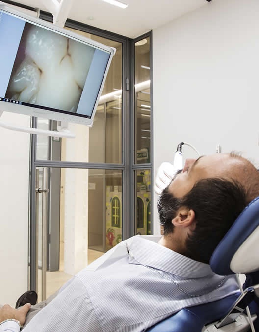 Cámara intraoral | Centro odontológico y formativo